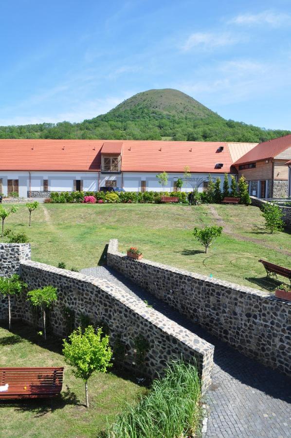 Apartmán Statek Oblík Louny Exteriér fotografie