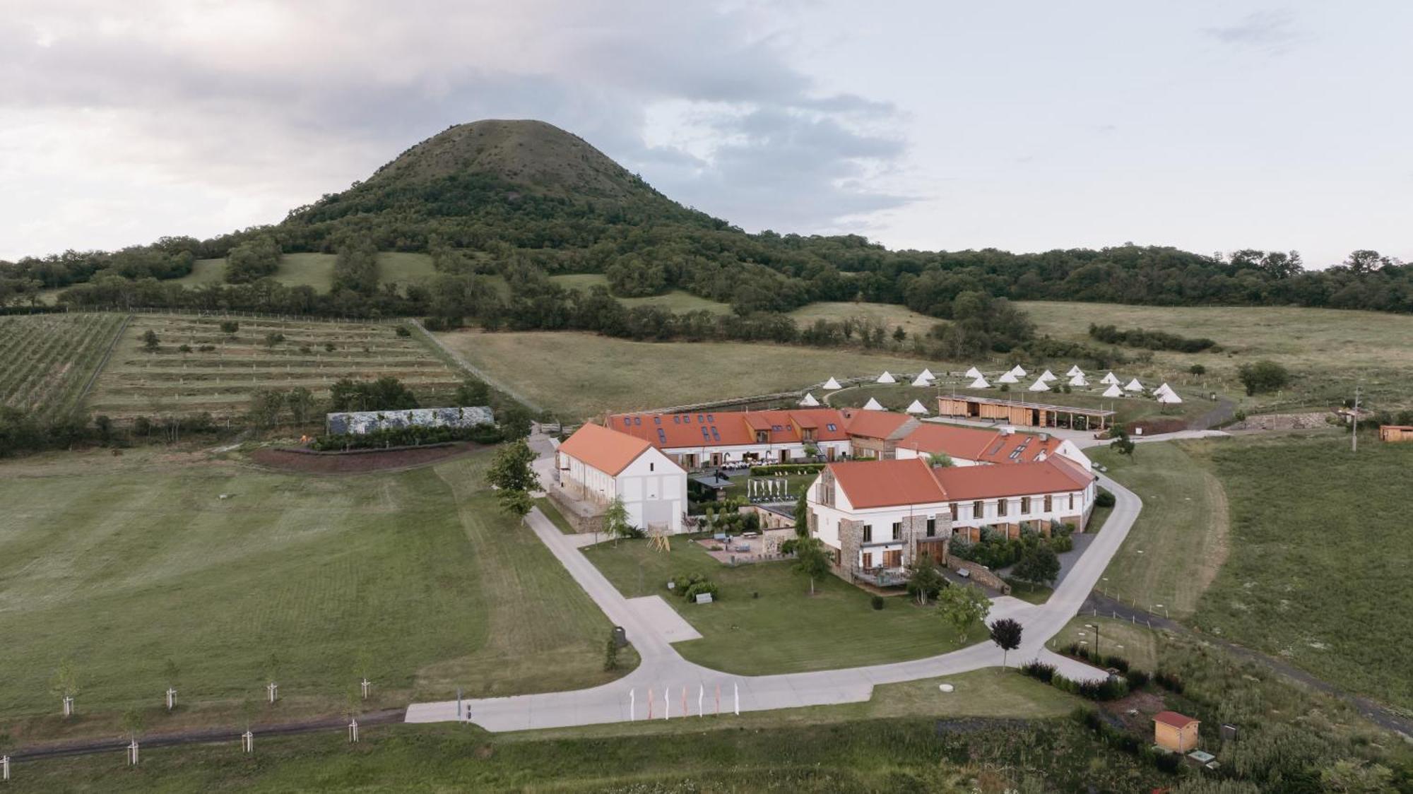 Apartmán Statek Oblík Louny Exteriér fotografie